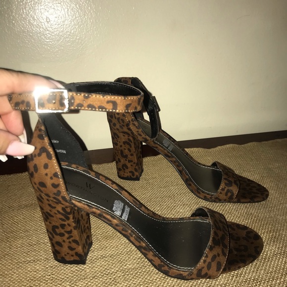 Worthington Leopard heels - Picture 2 of 5